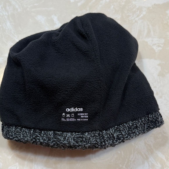 Adidas Charcoal Knit Beanie with Pom-Pom - Picture 4 of 4